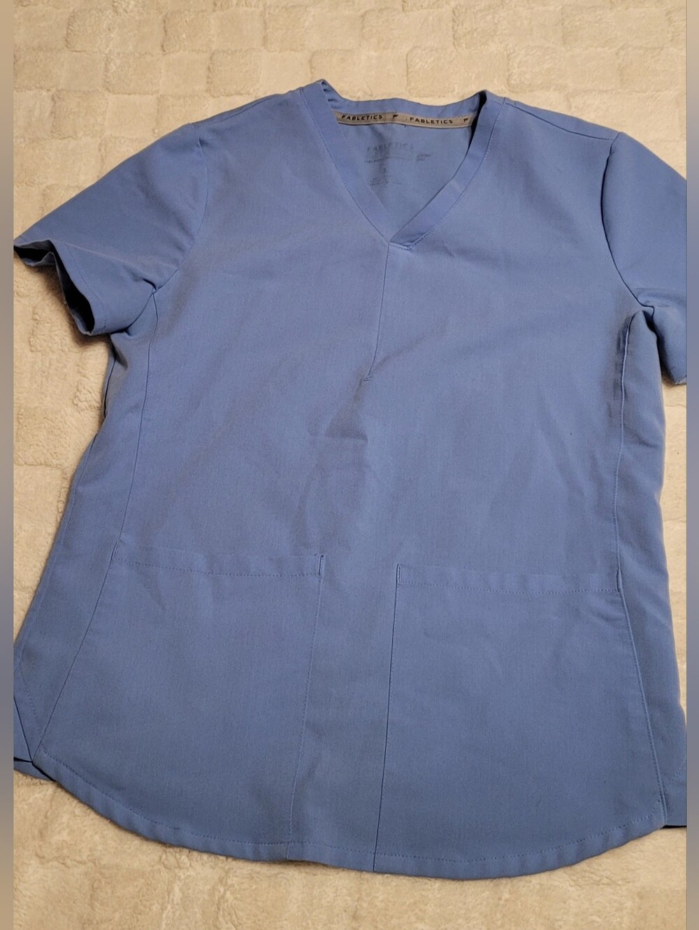 Light Blue Scrub Set - Fabletics - Picture 2 of 7